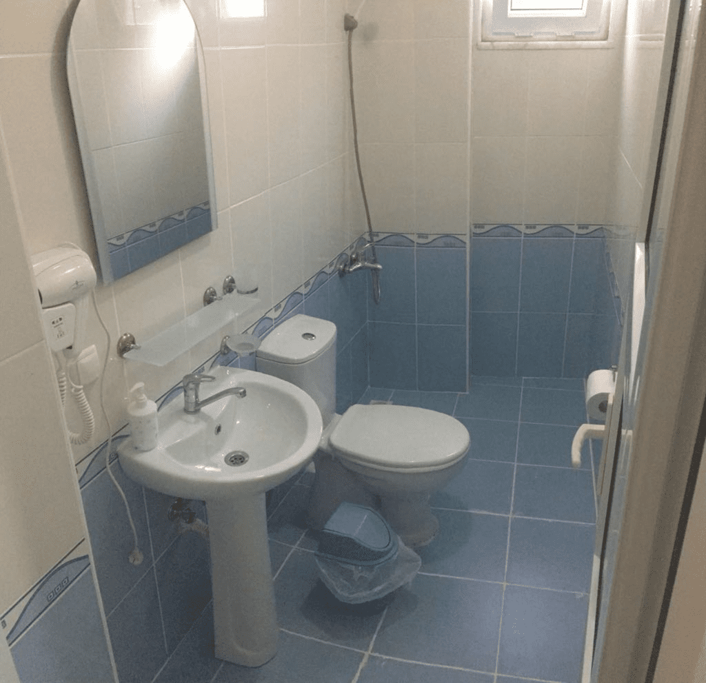 Cebeci Sahilde Temiz Oteller Pansiyonlar